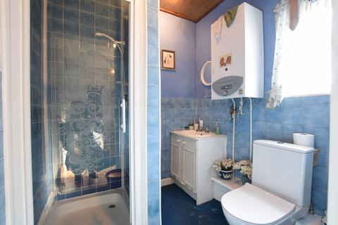 6 Cornflower Road, Jaywick, Clacton-on-sea, CO15 2RZ
