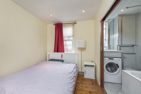 1 bedroom flat to rent, Beaumont Buildings, Martlett Court, London