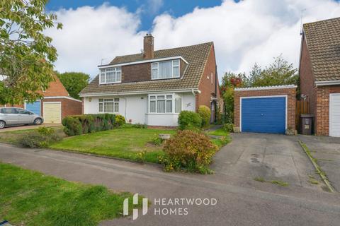 38 Cherry Tree Avenue, London Colney, St Albans, AL2 1RX