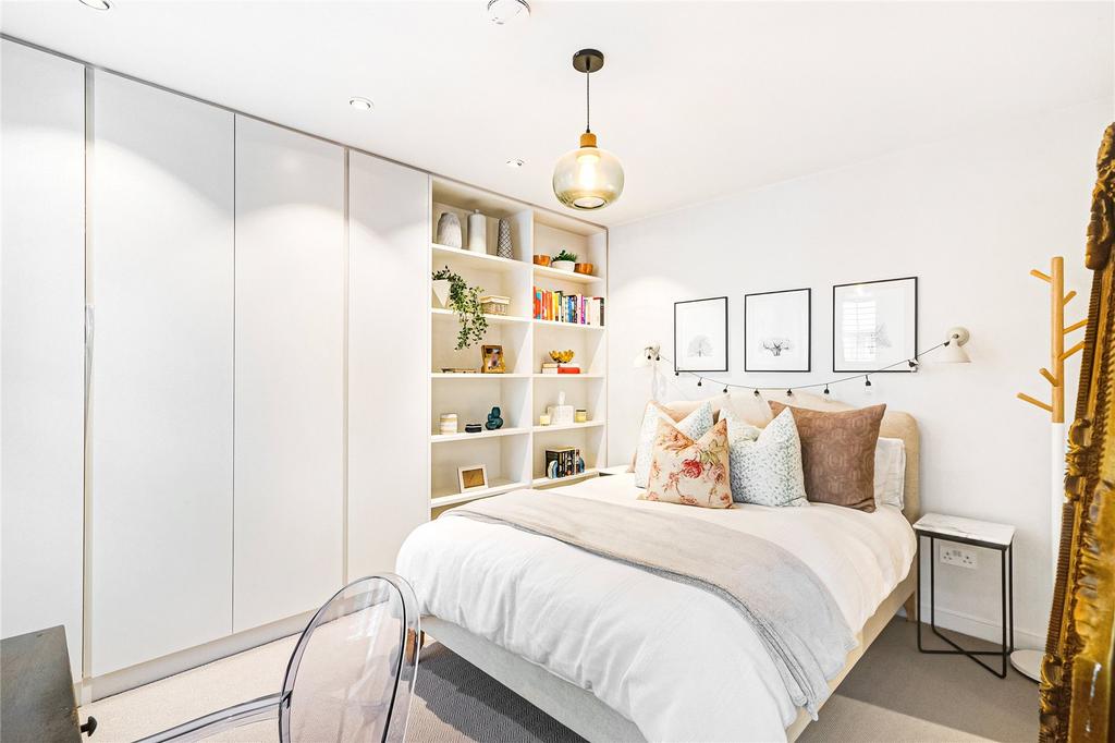 House in London - View 2