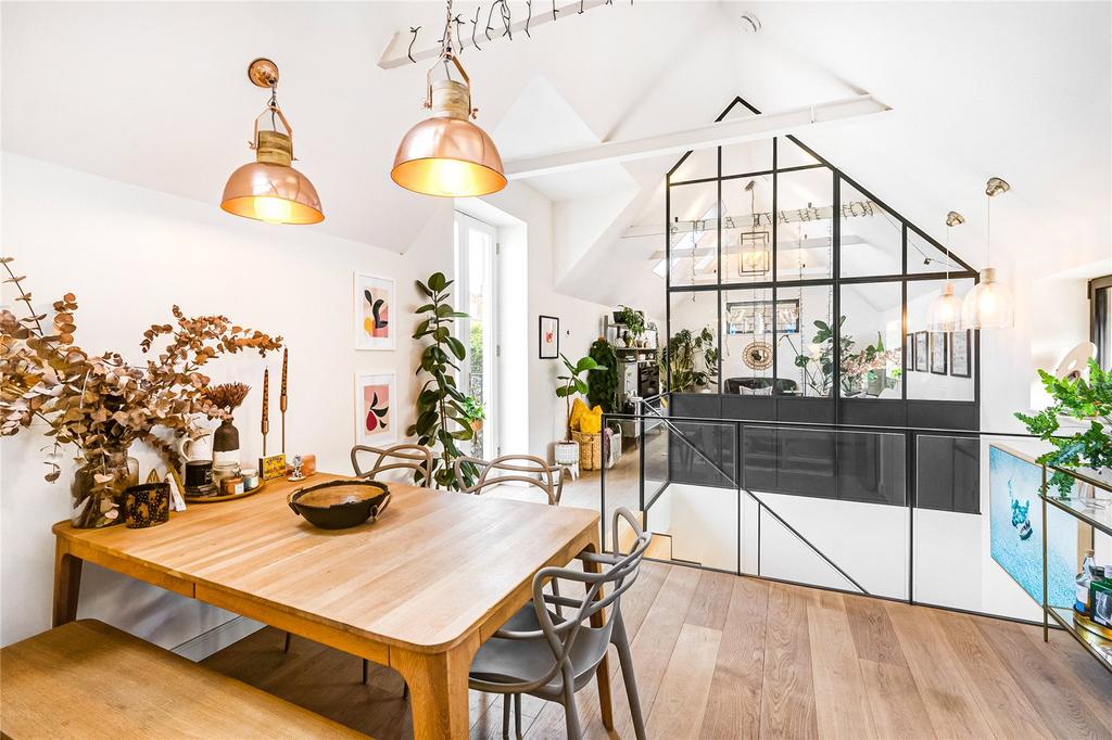 House in London - View 4