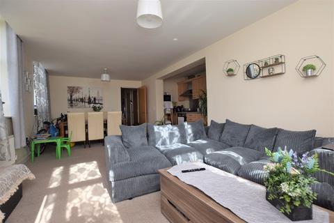 2 bedroom apartment for sale - Berrywood Drive , Northampton