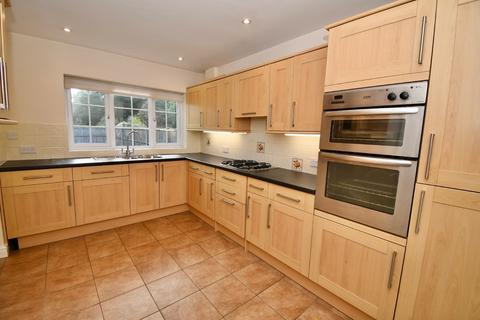 4 bedroom chalet for sale - Elstead - Virtual Tour Available On Request