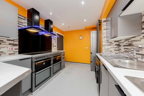undefined, Oldham Road, Failsworth, Manchester, M35