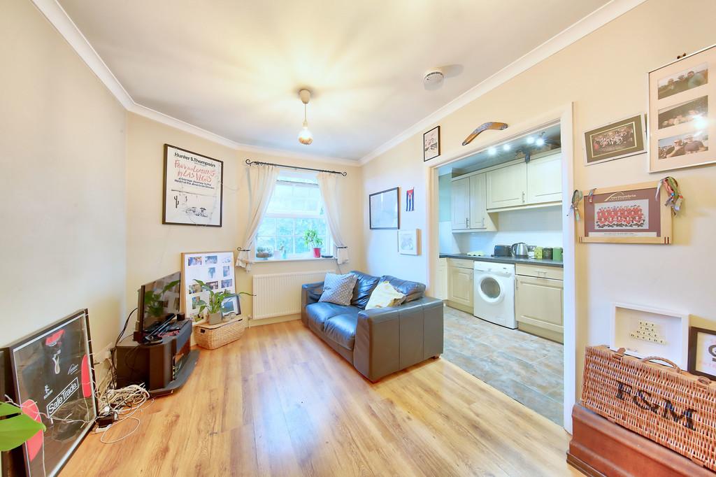 Ashby Mews, Prague Place, London 1 bed apartment to rent £1,450 pcm