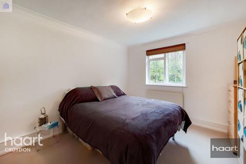 70 Campden Road, South Croydon, CR2 7EP