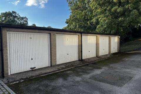 Garage to rent - Plas-y-Coed, Lake Road East, Roath Park