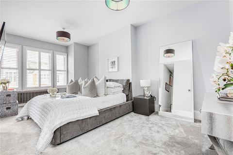 5 bedroom flat for sale - Pretoria Road, London