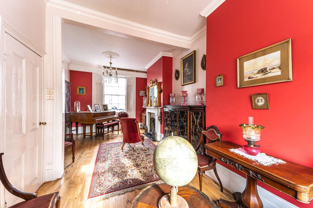 arlington-avenue-islington-london-n1-2-bed-house-1-550-000