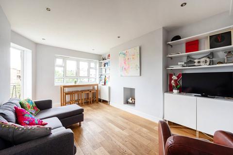 2 bedroom flat to rent - Horne Way, West Putney, London, SW15