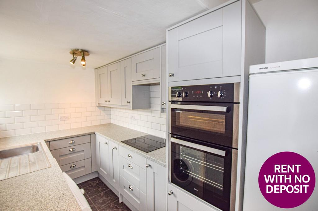 Borough Road, Altrincham, WA15 2 bed terraced house £1,150 pcm (£265 pw)