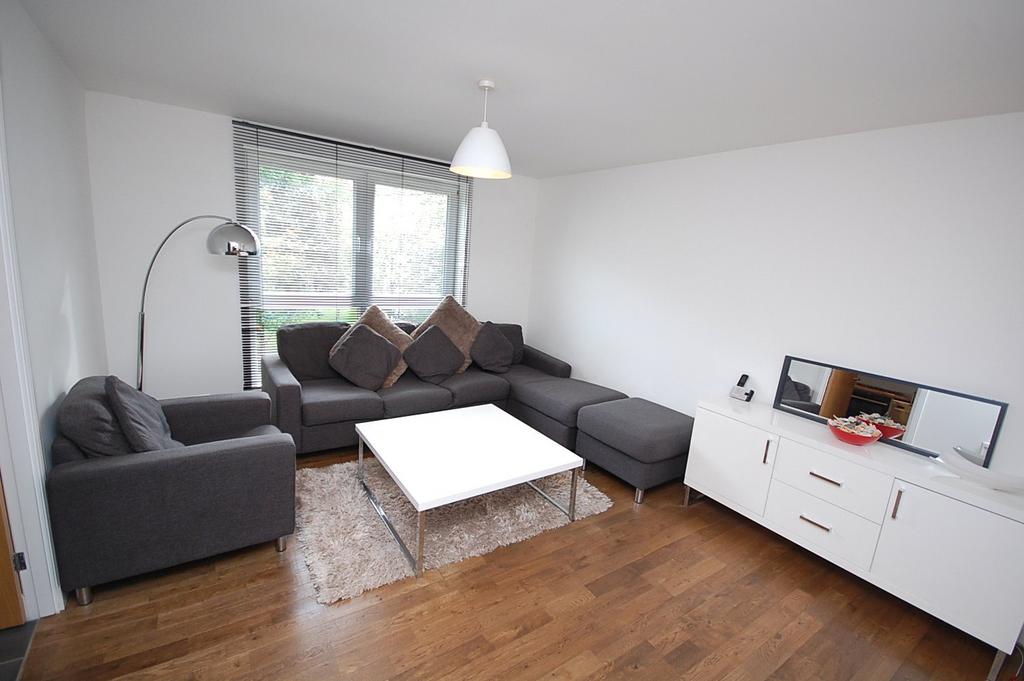 Aberdeen - 2 bedroom flat to rent