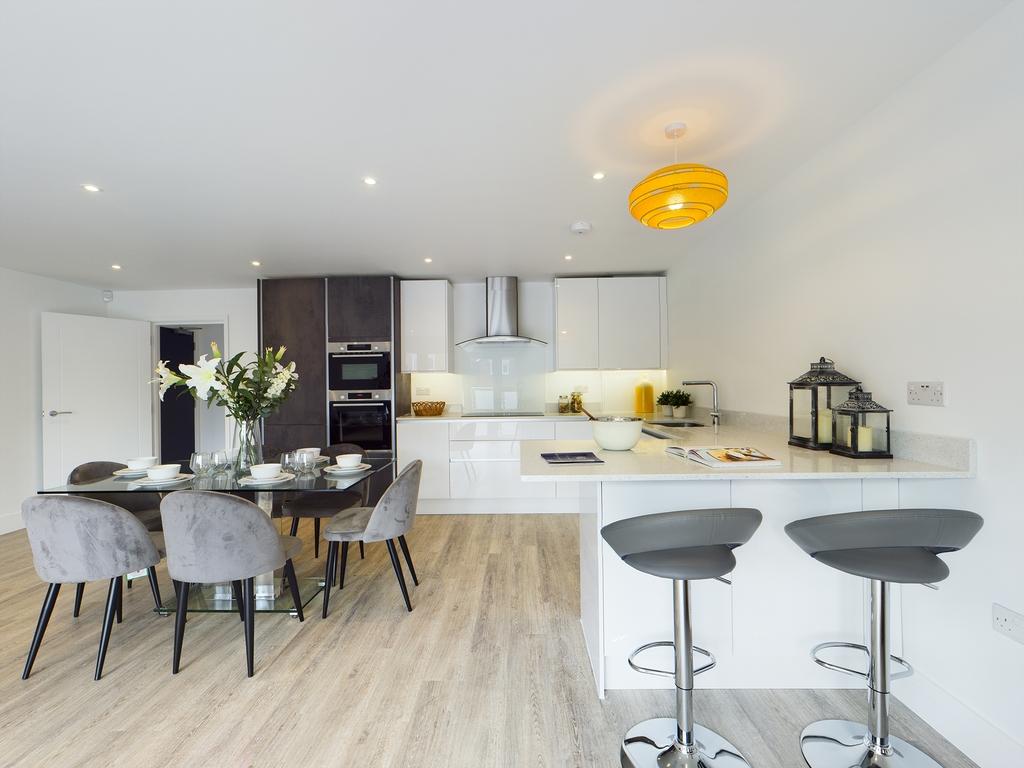 Cam00080 p1 pr0396 still07