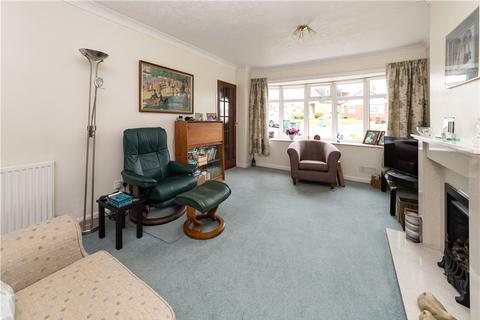 7 Manor Park, Bradford, BD8 0LY