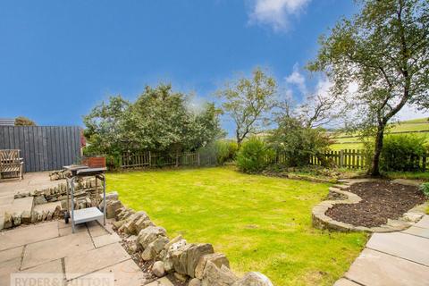 Higher Mantley Gate Mantley Lane, Oldham, OL3 5TE