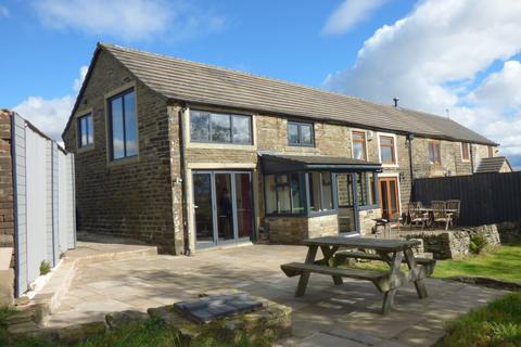 Higher Mantley Gate Mantley Lane, Oldham, OL3 5TE
