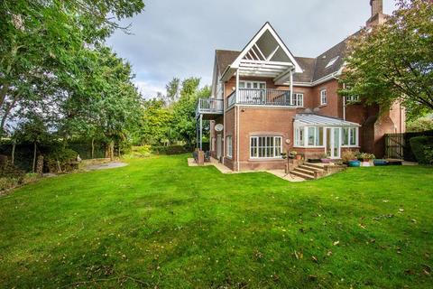 6 bedroom detached house for sale, Freshwater Drive, Wychwood Park, Weston