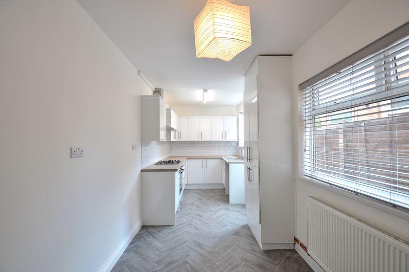 Dining kitchen