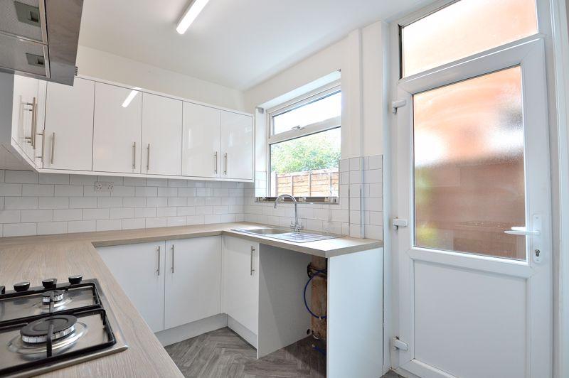 Dining kitchen