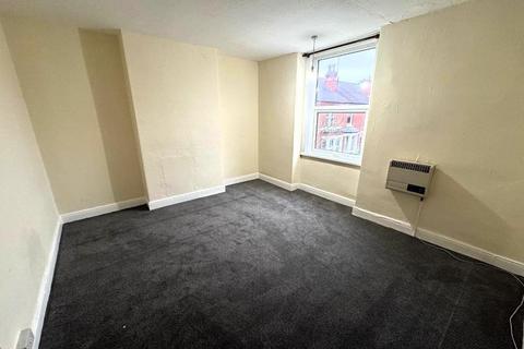 4 bedroom terraced house to rent, The Grove, Sherwood, Nottingham, NG5 2LJ