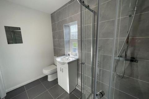 1 bedroom in a house share to rent, Old Durham Road, Gateshead NE8