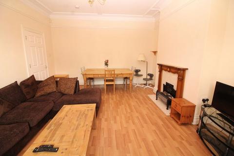 1 bedroom in a house share to rent, Wingrove Road, Newcastle Upon Tyne NE4