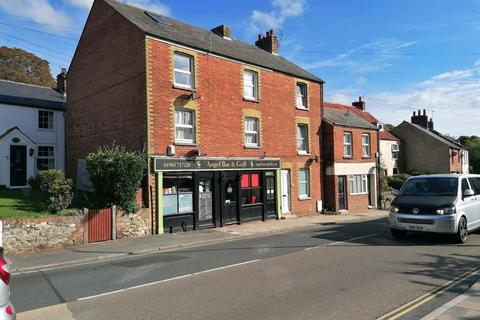 2 bedroom apartment for sale, Carisbrooke High Street, Newport