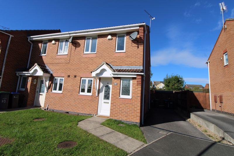 Millers Way, KirkbyInAshfield, Notts, NG17 8RF 2 bed end of terrace
