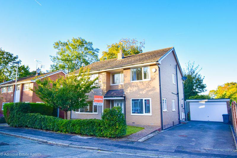 Dingle Bank Close, Lymm, WA13 0QR 4 bed detached house for sale £775,000