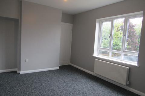 2 bedroom flat to rent, Crewe Place, Edinburgh, EH5 2LN