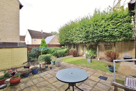 17 Marsh Walk, Witney, OX28 1YF