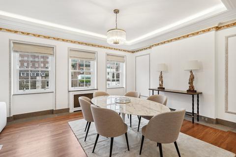undefined, Upper Brook Street, Mayfair, London