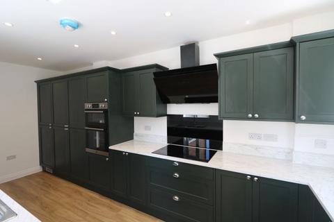 undefined, 64a Queen Elizabeth Square