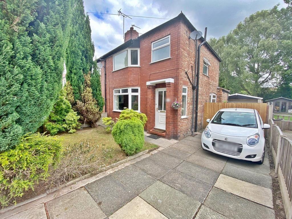 Beech Avenue Thelwall Warrington Wa4 3 Bed Semi Detached House £