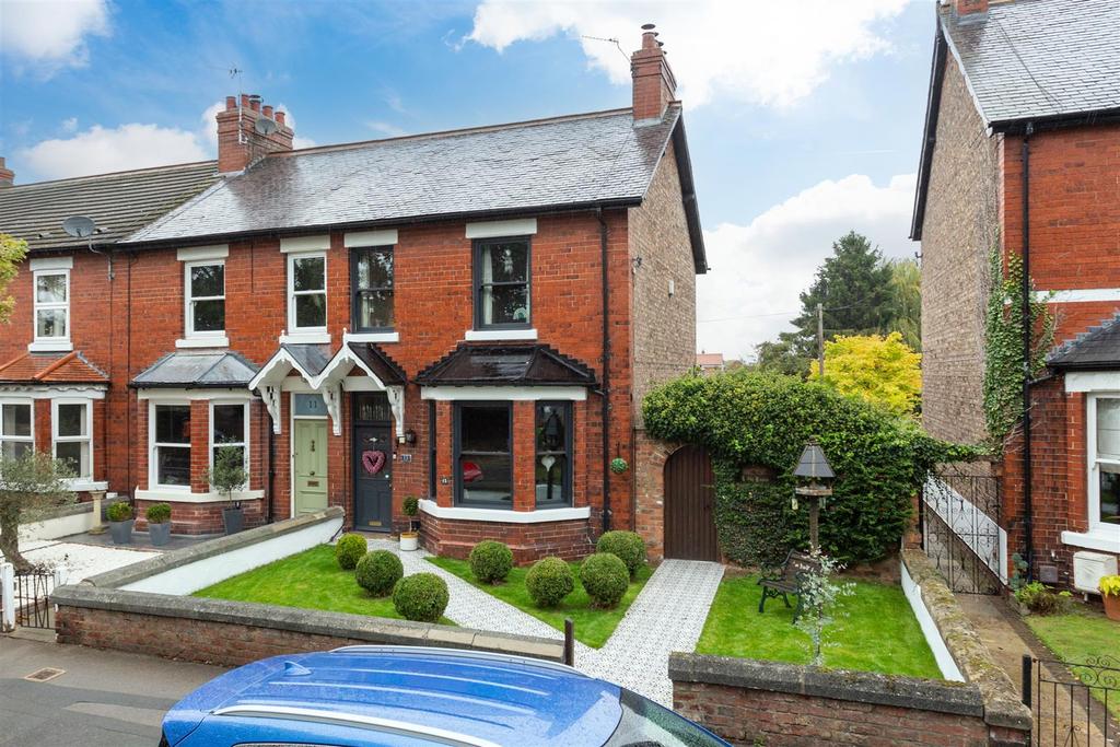 Station Road, Haxby, York 4 bed terraced house £500,000