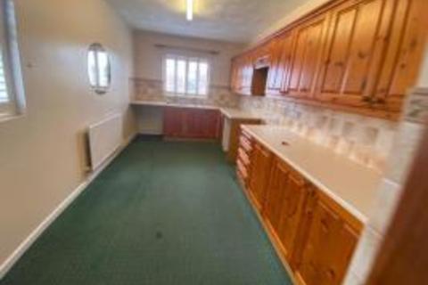 2 bedroom detached bungalow to rent - Masefield Drive, Sutton on Sea