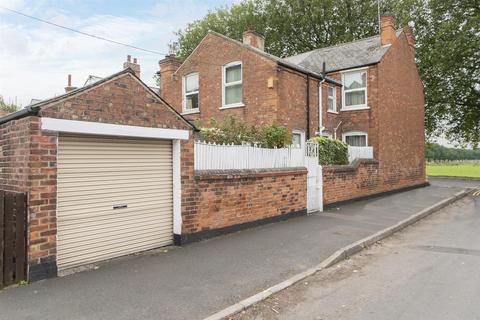 220 Bathley Street, Nottingham, NG2 2ER