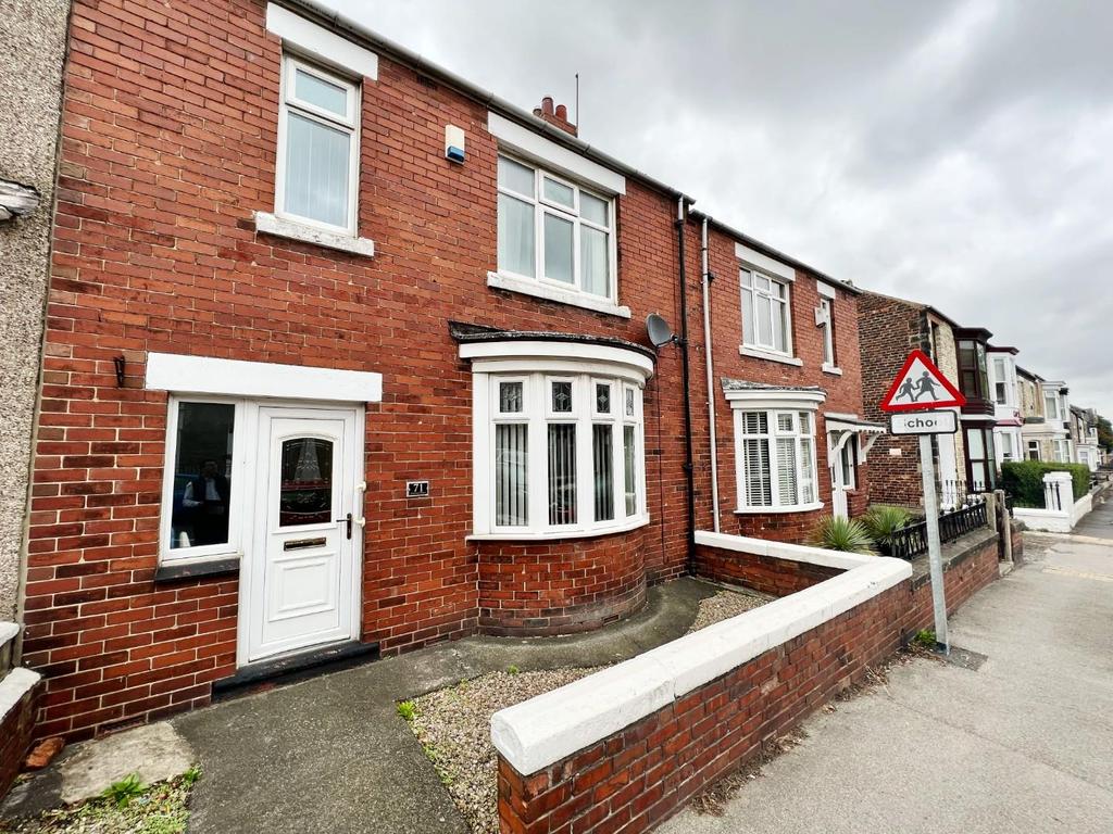 Whitworth Terrace, Spennymoor 3 bed house £525 pcm (£121 pw)