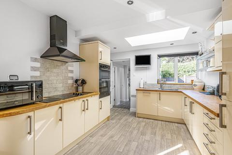 10 Beech Grove, Camblesforth, Selby, YO8 8HU