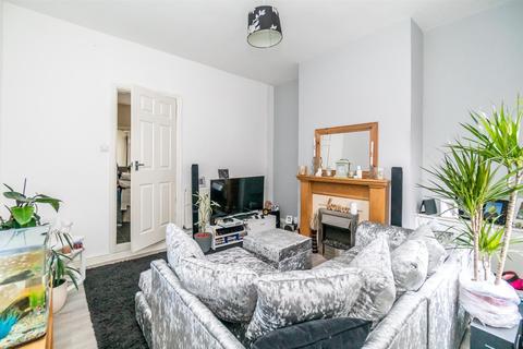9 Bancroft Street, Nottingham, NG6 9HF