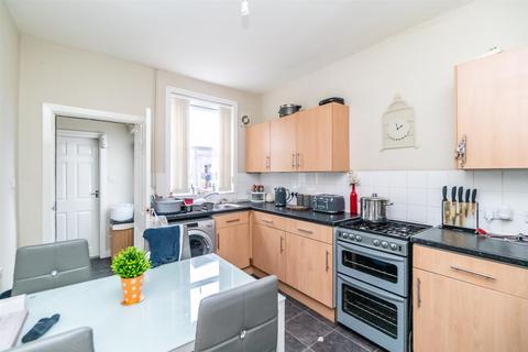 9 Bancroft Street, Nottingham, NG6 9HF