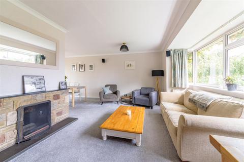 10 Barnsdale Close, Great Easton, Market Harborough, LE16 8SQ