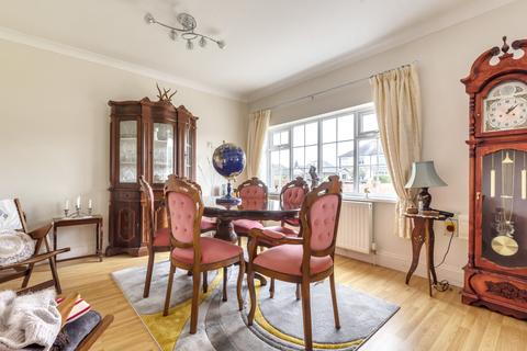 2 Bradley Road, Grimsby, DN33 1QW