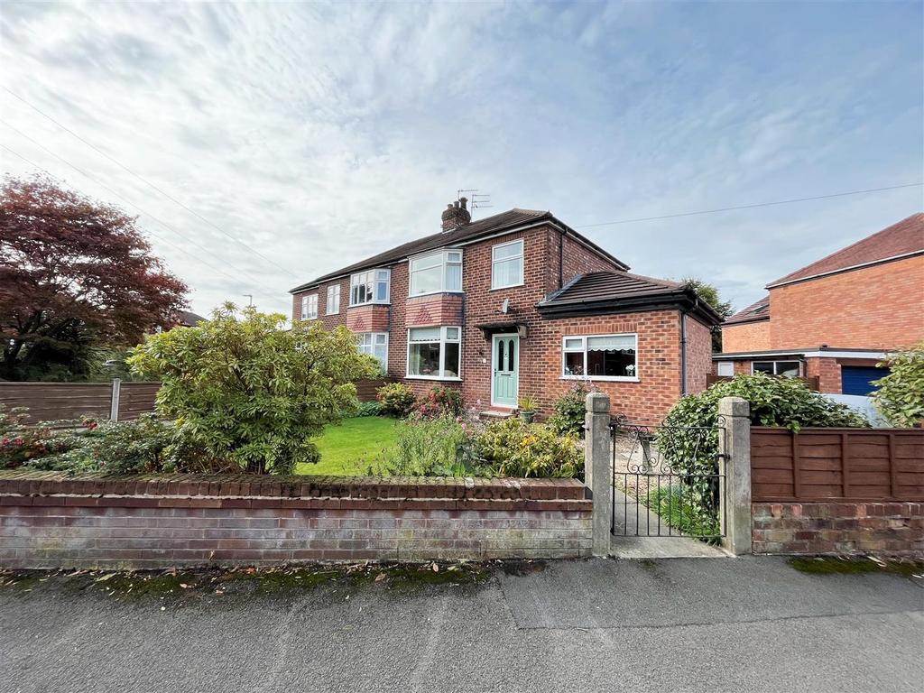 Granville Road, Wilmslow 3 bed semidetached house £499,950