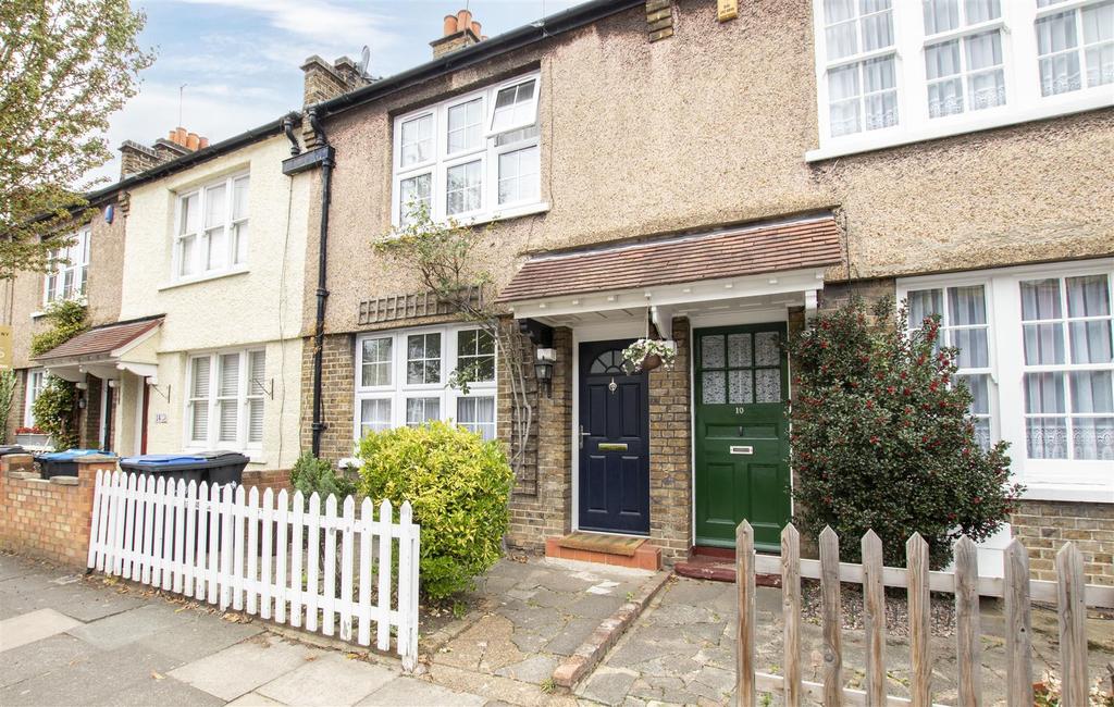 Mafeking Road, Enfield 3 bed terraced house £535,000