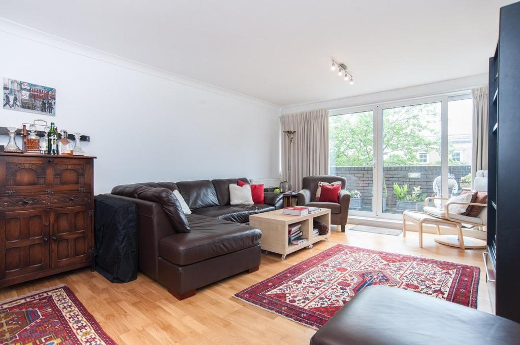 15 Walham Court - Reception MAIN.jpg