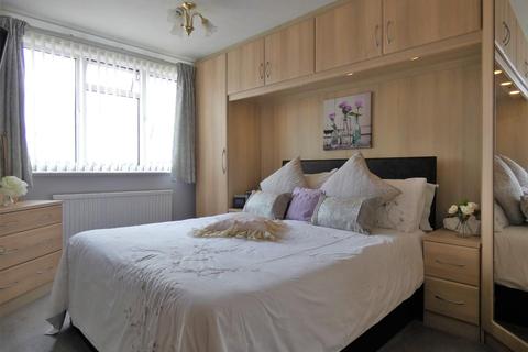 40 Pepper Hill, Northfleet, Gravesend, DA11 8EZ
