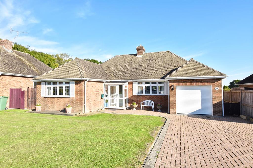 Fieldway, Broad Oak Rye 3 bed detached bungalow £499,950