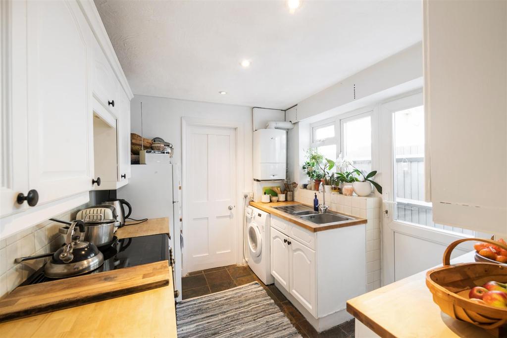 Garibaldi Road, Redhill 2 bed terraced house £385,000