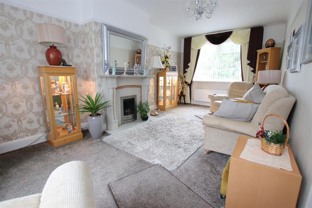 Harrogate Road, Bradford 3 bed townhouse for sale £169,950